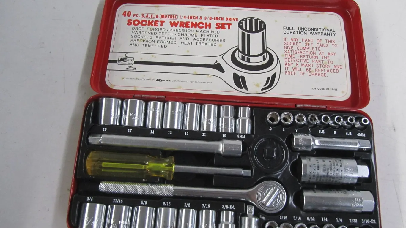 Kmart 40pc. 1/4" And 3/8" Drive Socket Wrench Set