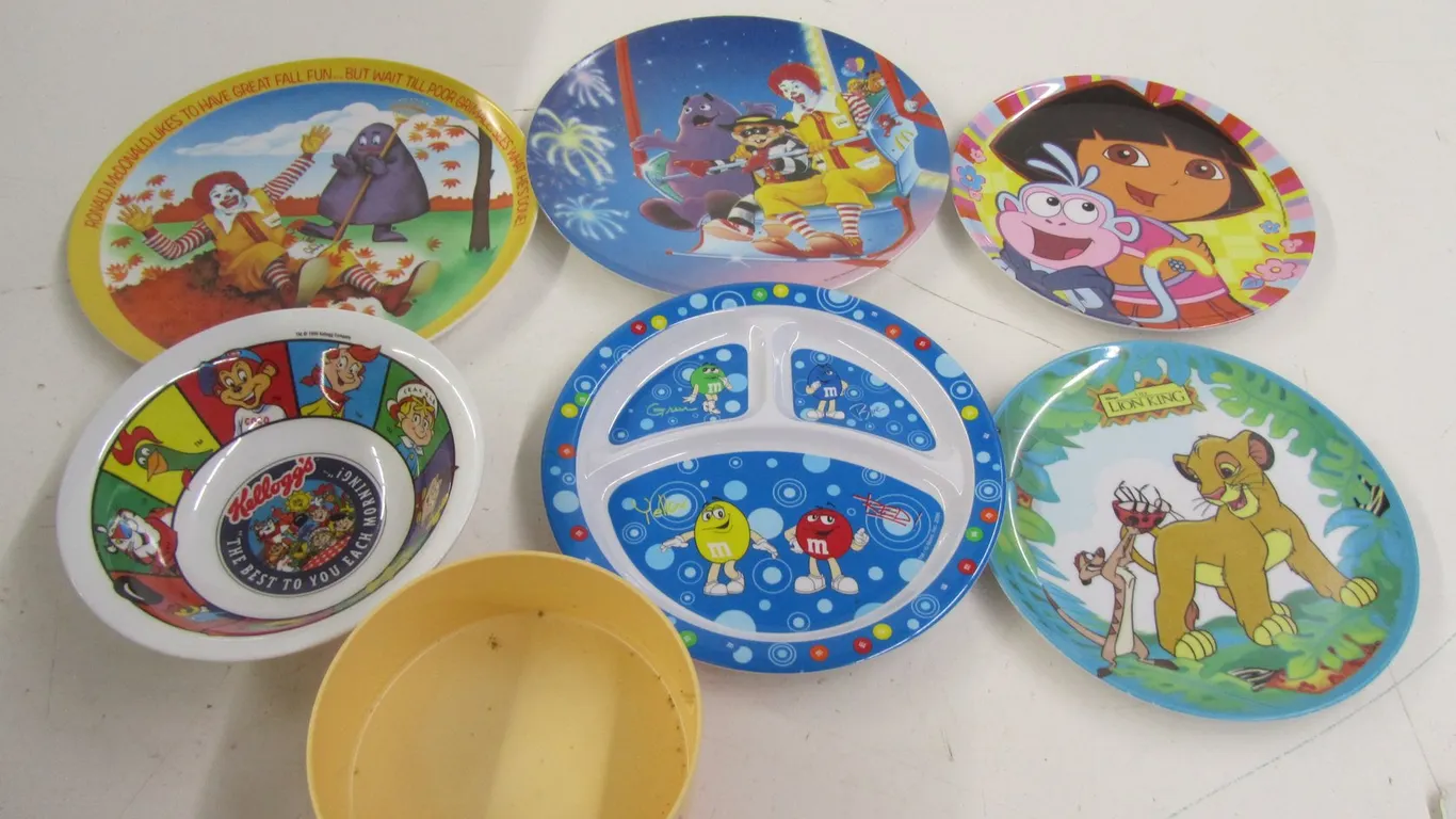 Lot Of Assorted Childrens Plates