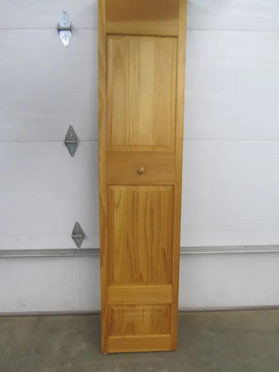 Pine Bi-Fold Closet/Pantry Door