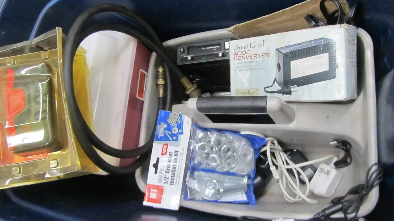 Tub Of Miscellaneous Items
