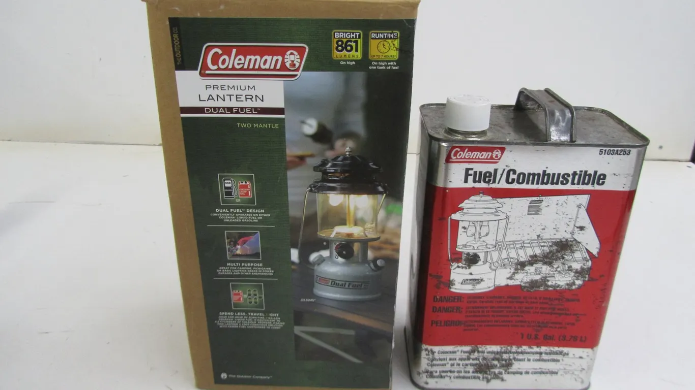 Coleman Premium Dual Fuel Two Mantle Lantern