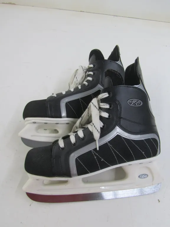Pair Of Hespeller Senior Hockey Skates