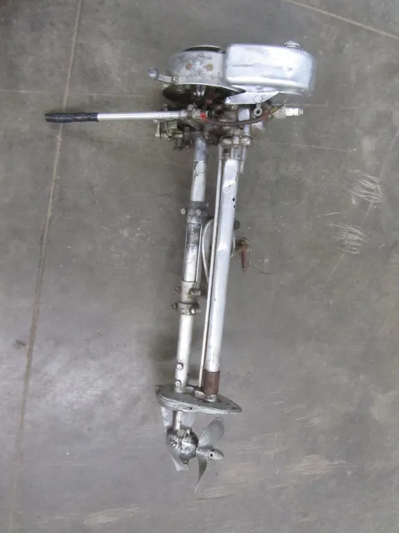Vintage Evinrude Outboard Motor