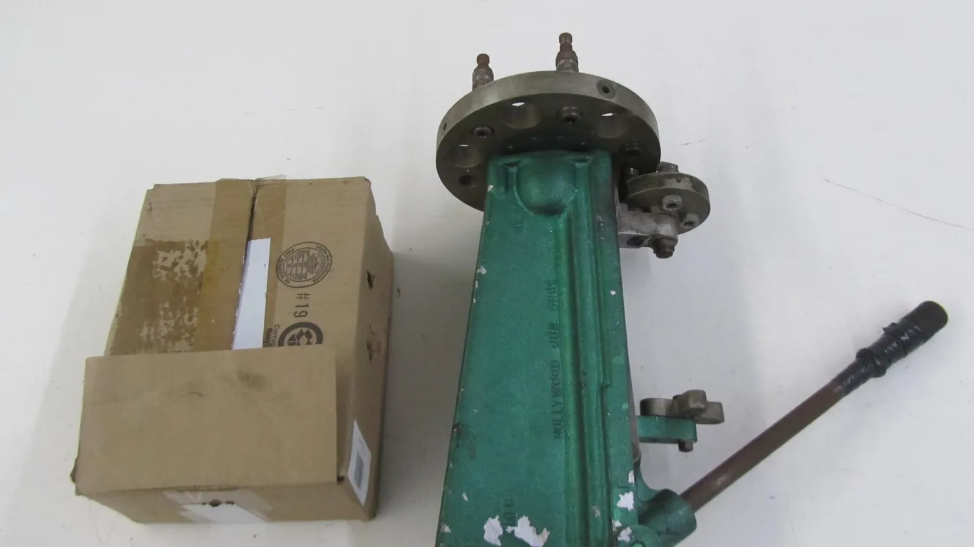Hollywood Gun Shop Reloading Press w/Accessories