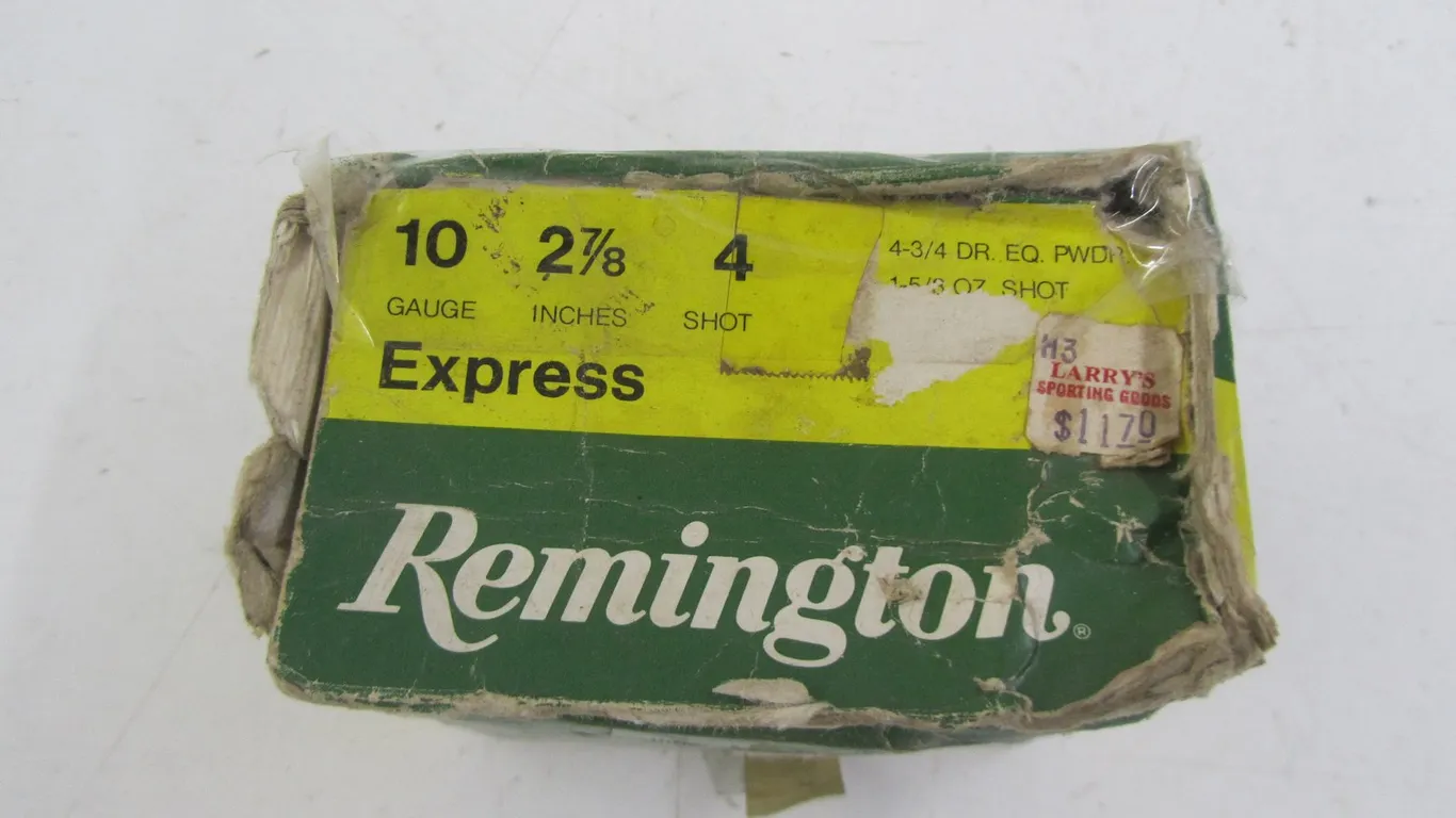 (19) 10ga 2-7/8" 4 Shot Rounds