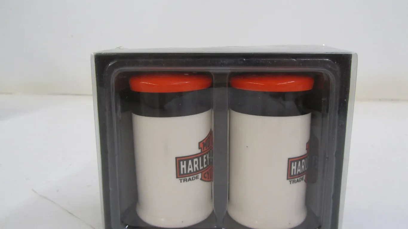 Harley-Davidson Salt & Pepper Shaker Set