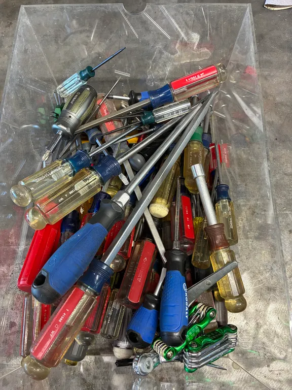 Screw Drivers