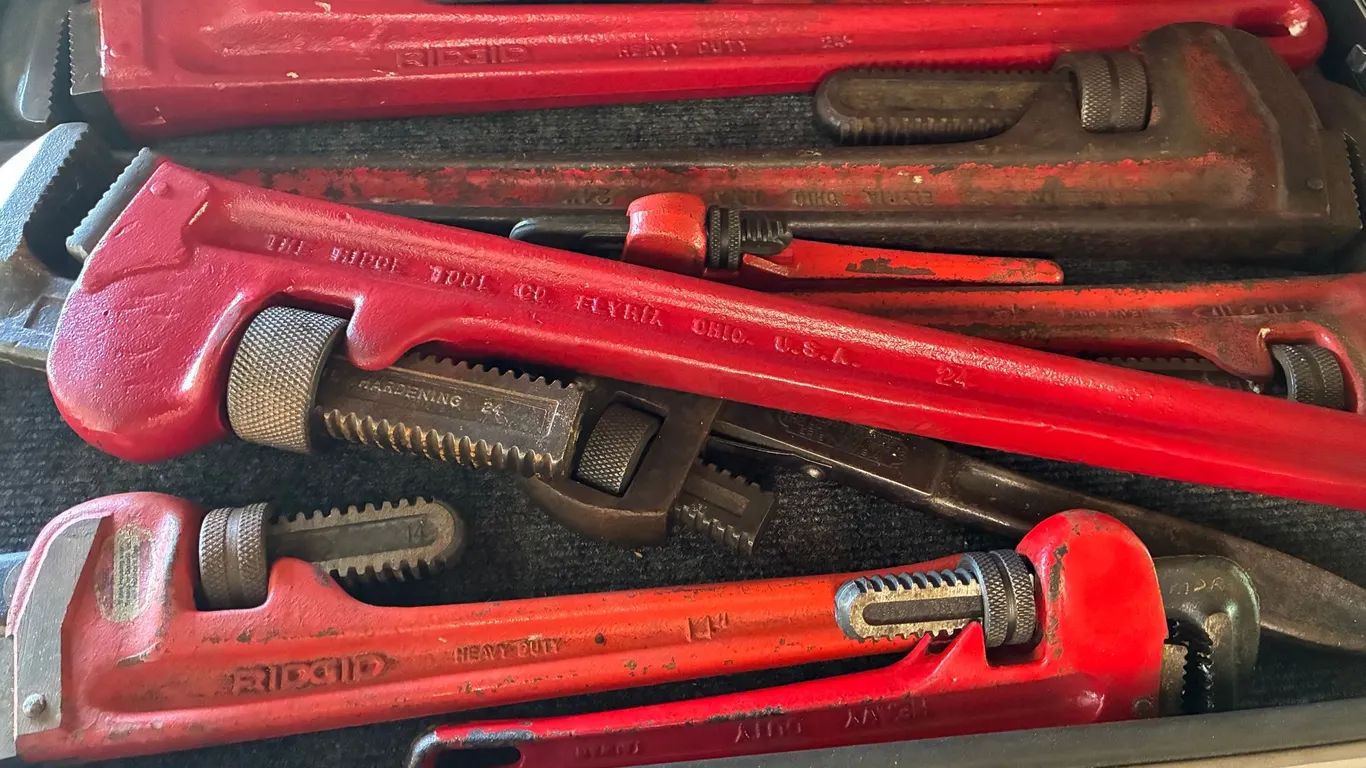 Pipe Wrenches