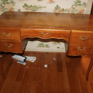 French Provincial Desk