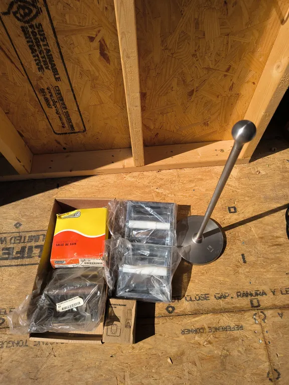 Toilet Paper Holders & Toothpaste Holder Lot