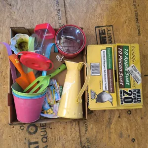 Gardening & Backyard Birding Bundle: Pots, Tools, Seed Packets & Pack Suet