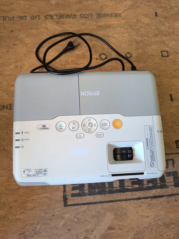 Epson PowerLite 95 Projector