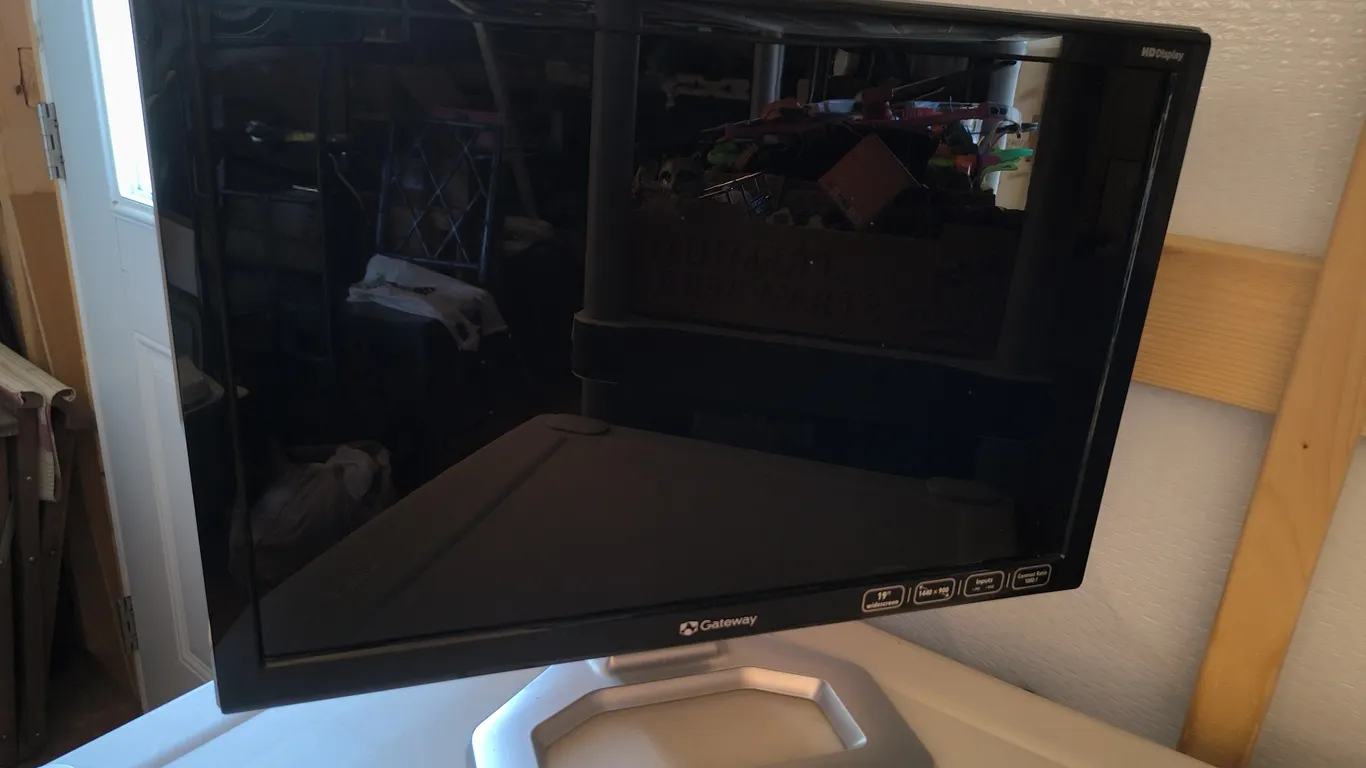 Gateway 19" PC Monitor