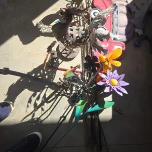 Assorted metal yard art