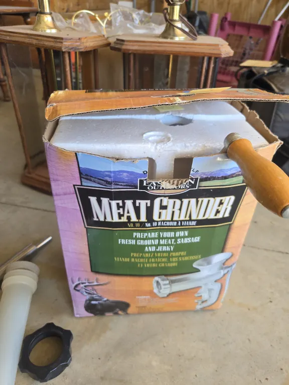 Eastman outdoors meat grinder, new inbox