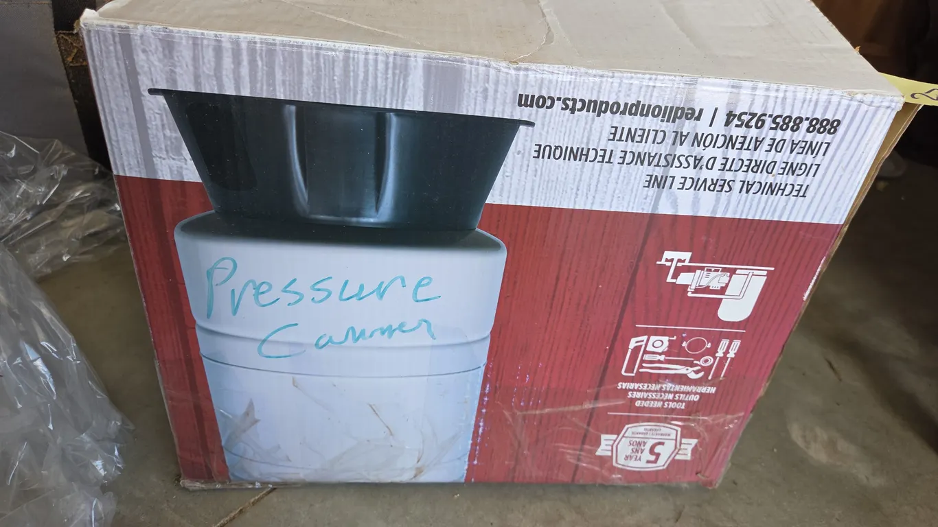Mirror magic pressure cooker