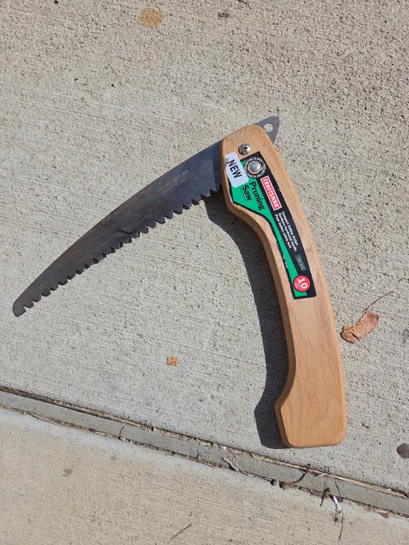 Craftsman brand tree trimming saw