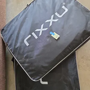 Rixxu sports car seat covers