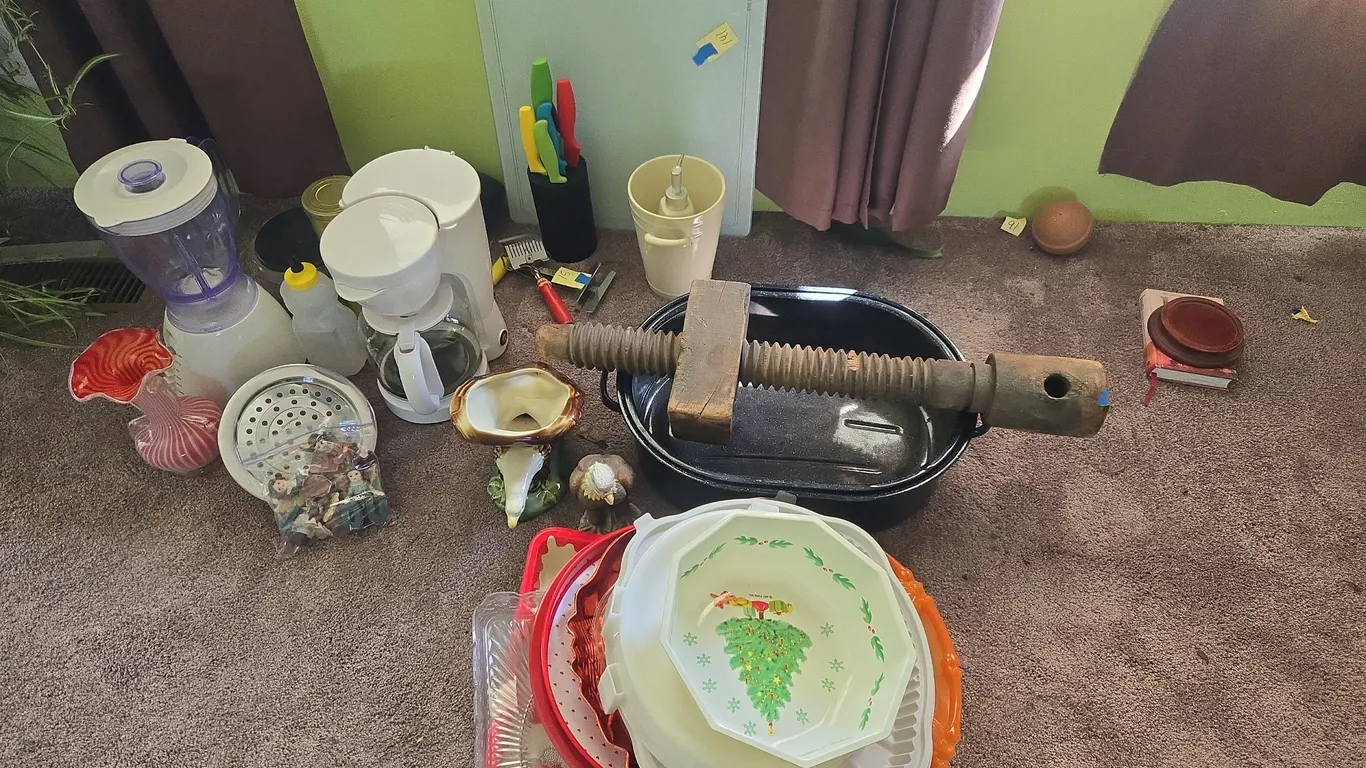 Stuff and things.