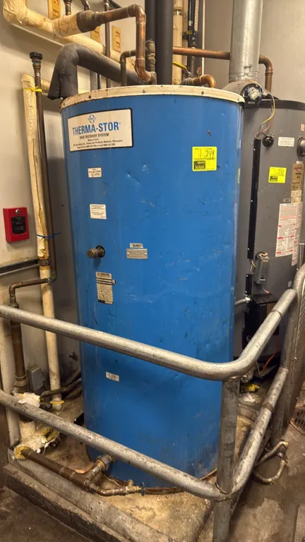 Therma-Stor TS-II-120-1 heat recovery tank. Features 114-gallon capacity, 80,000 BTU/hr max heat exchange rating, and compatibility with potable water