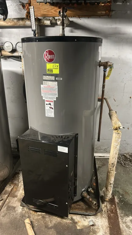 2020 Rheem ES120-36-G commercial booster water heater. Features a 119.9-gallon capacity and 150 PSI maximum working pressure. S/N: A092002976. Electri