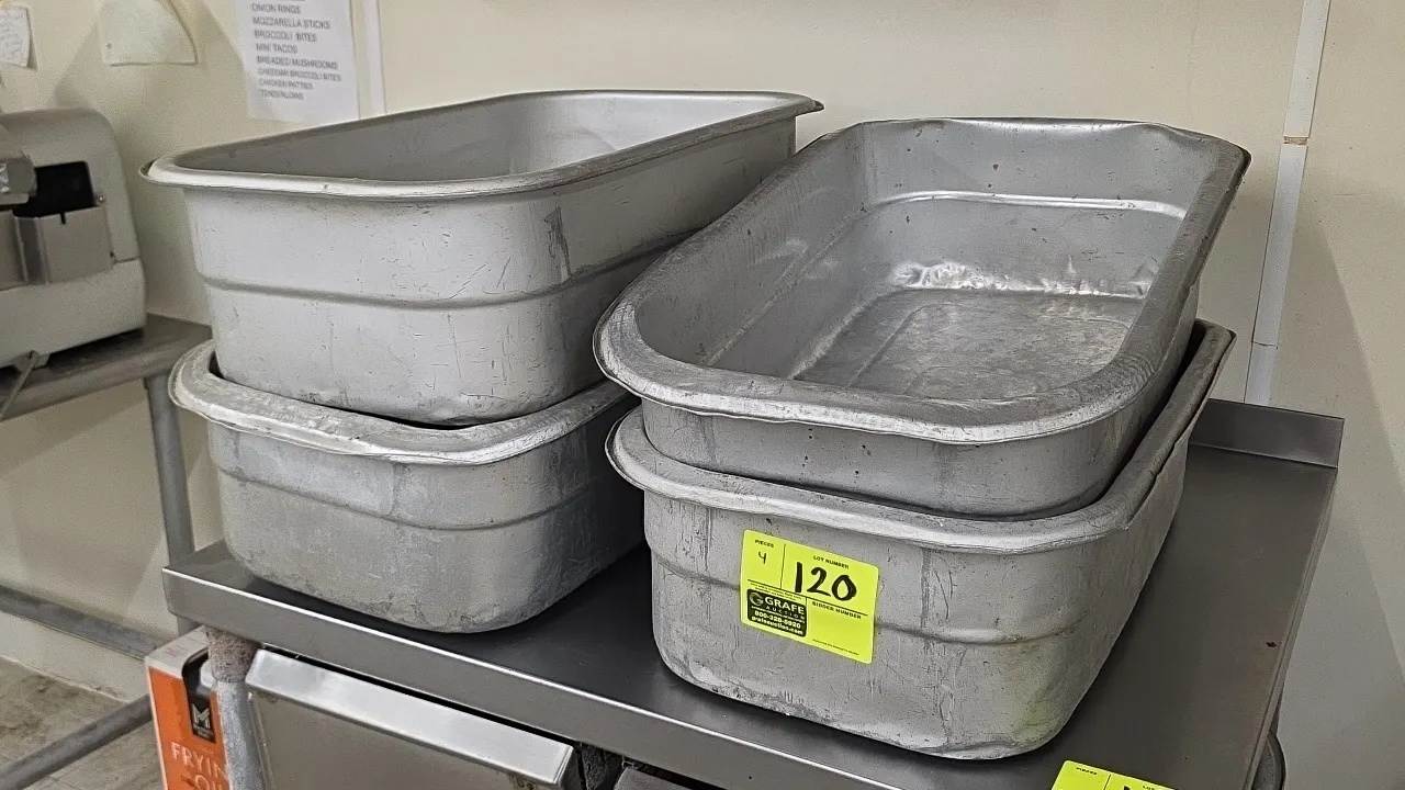 Aluminum meat lugs. Features drawn aluminum construction with rolled rims and a nesting design.