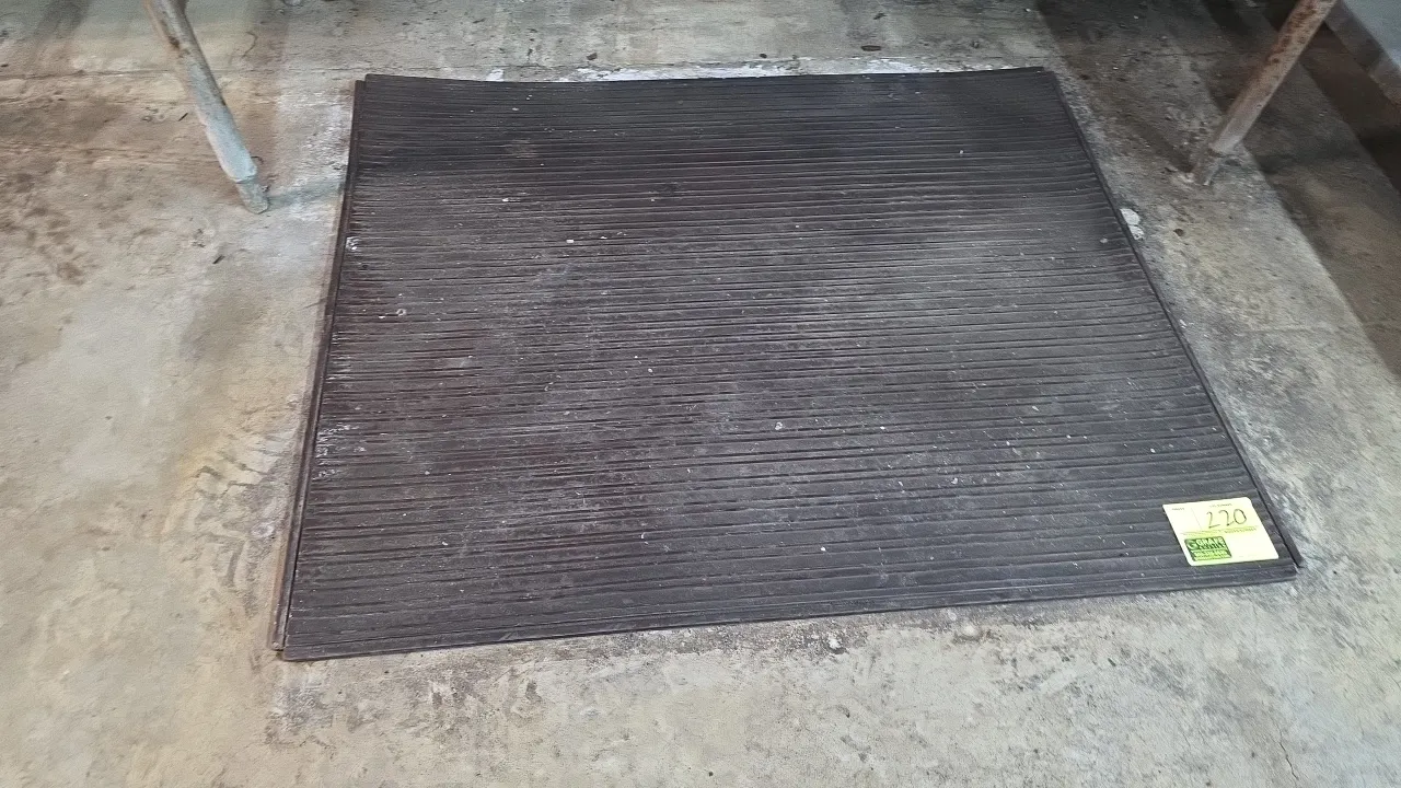 Ribbed rubber floor mats. Features grooved non-slip surface design and durable rubber construction. 36" x 44".