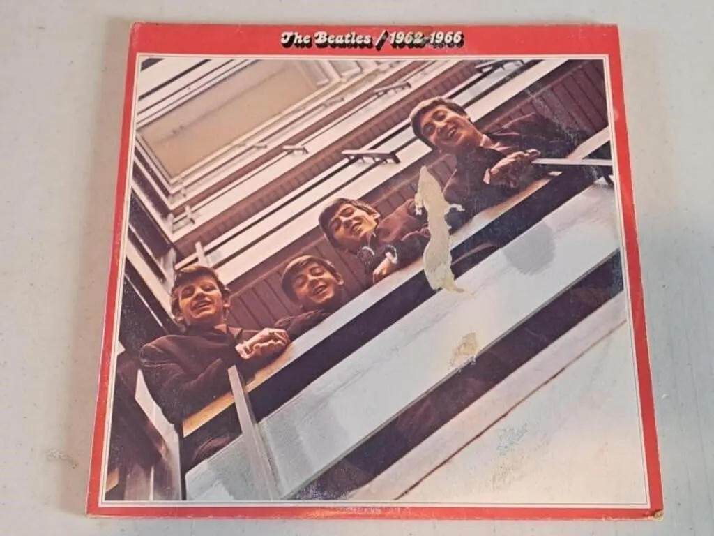 The Beatles 1962-1966 Record Album