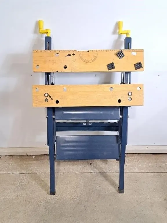 Mastercraft folding/adjustable work bench