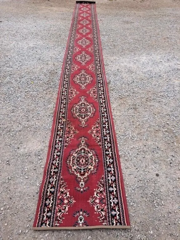 Oriental medallion runner rug