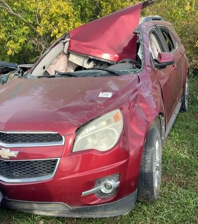 Salvage Vehicle - Chevrolet Equinox SUV. PARTS