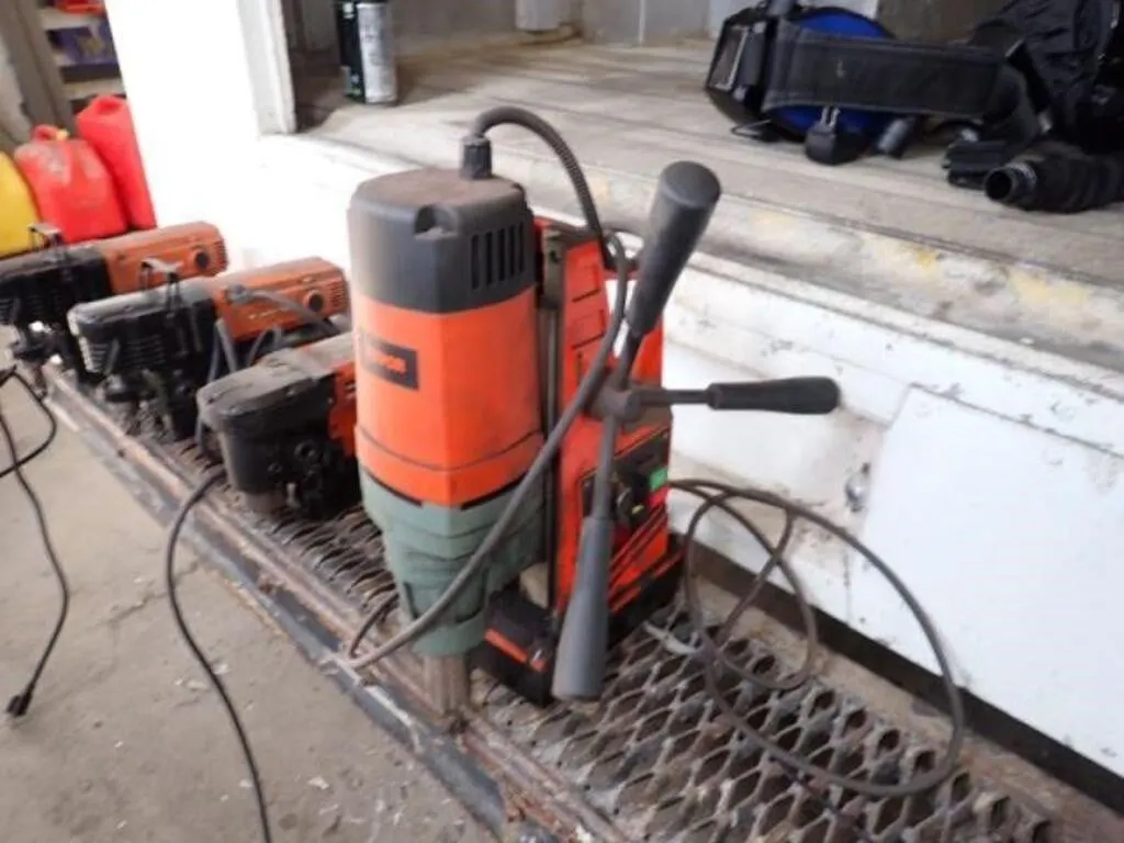 VEVOR Magnetic Drill