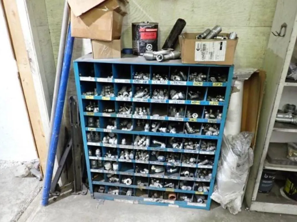 UNUSED Misc Hydraulic Hose Fittings Hydraulic
