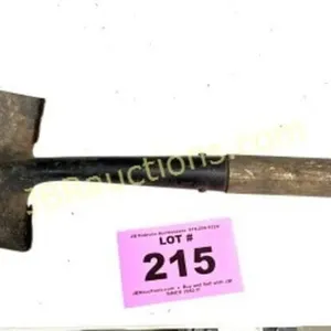 SMALL SHOVEL