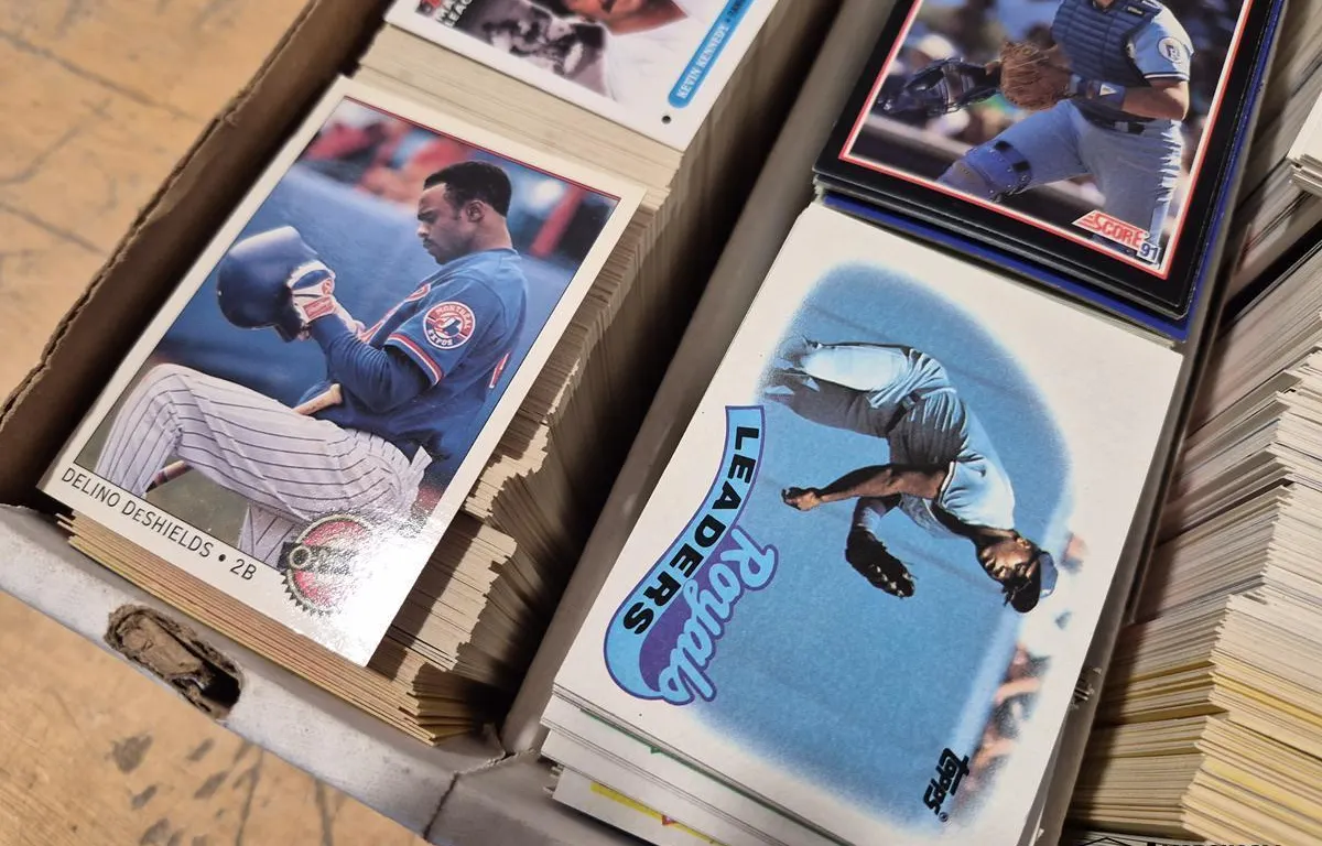Box of Assorted Baseball Cards
UNRESERVED