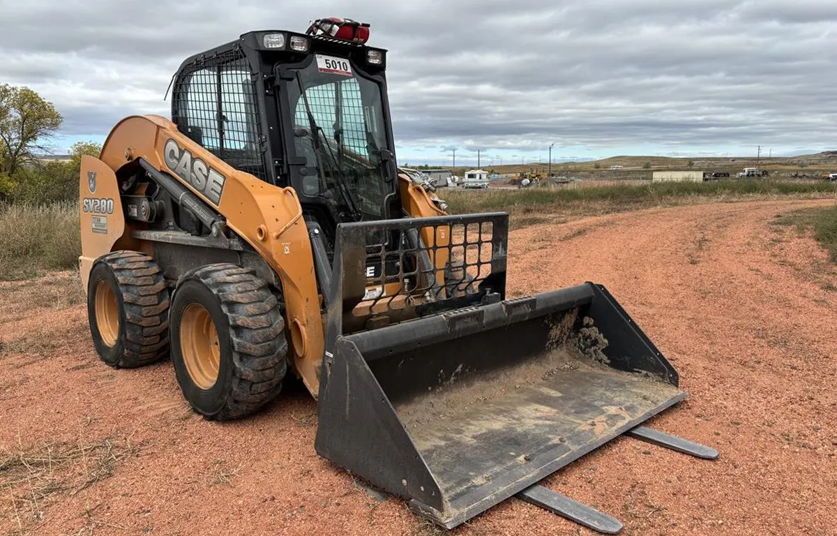2016 Case SV280 Skid Steer Loader w/ Ironhide Bucket & Forks
UNRESERVED