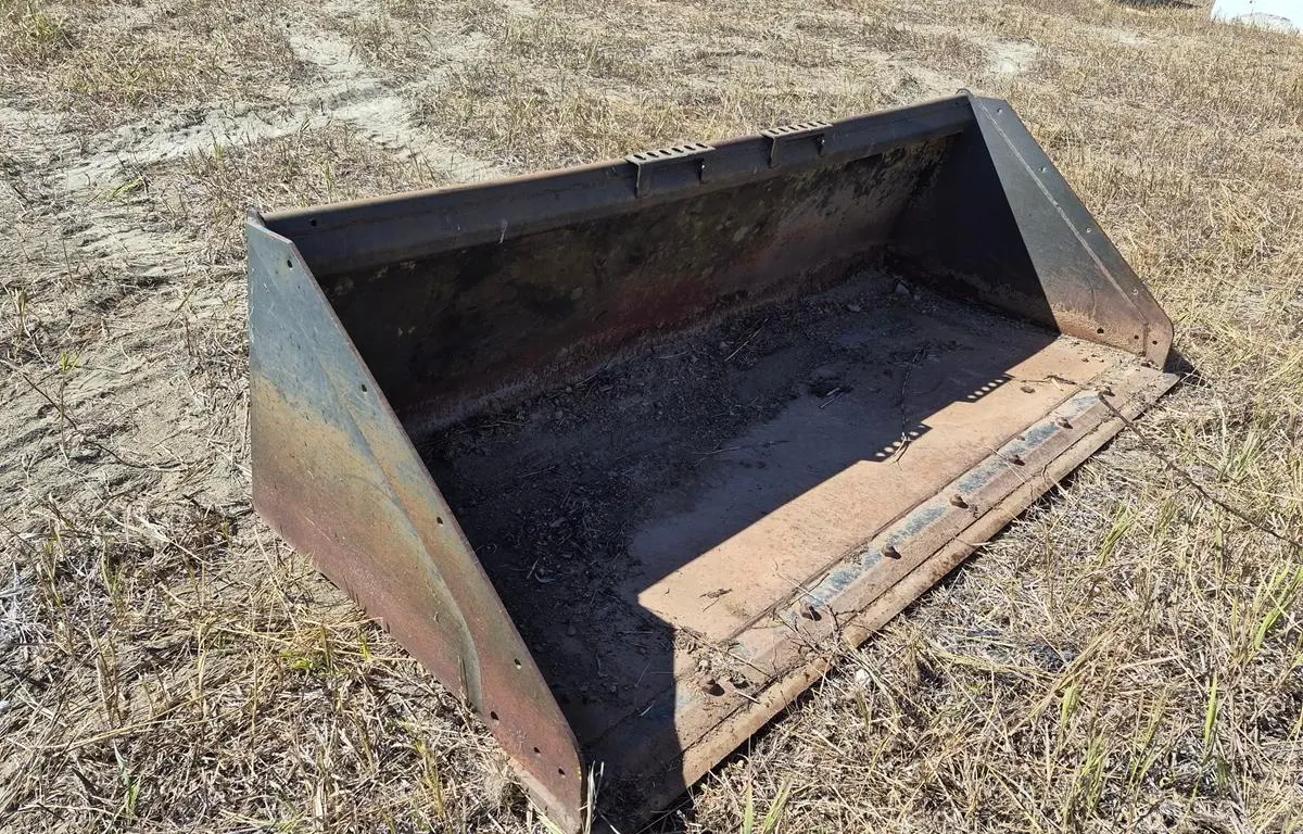 Bobcat 88" Snow Bucket
UNRESERVED