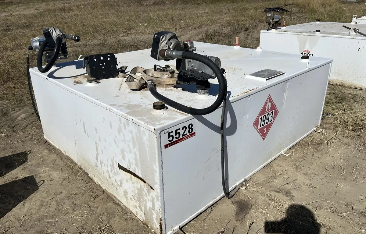 Steel Fuel Tank w/ Pumps
UNRESERVED
