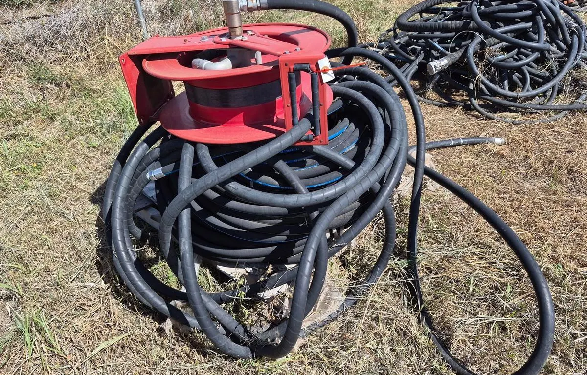 Assorted Heavy-Duty Fuel Hoses and Reel
UNRESERVED