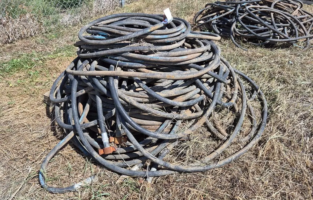Fuel Dispensing Hose Assortment
UNRESERVED