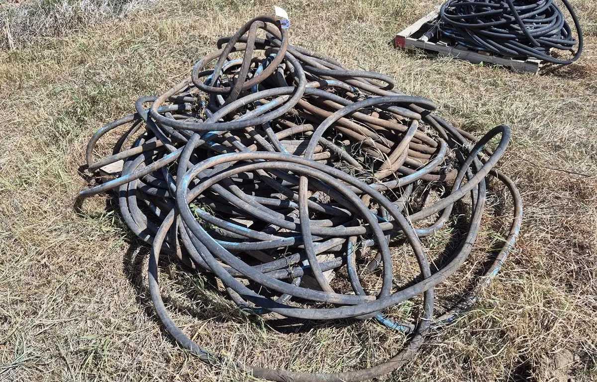 Fuel Dispensing Hose Assortment
UNRESERVED