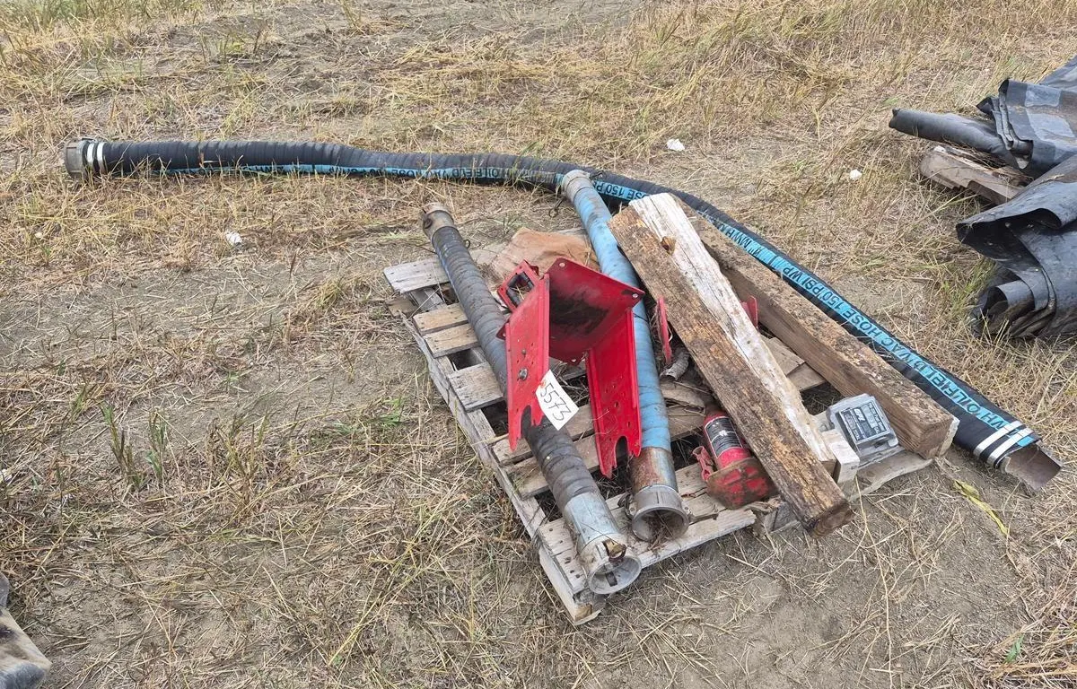 Assorted Pump Hoses and Fittings
UNRESERVED