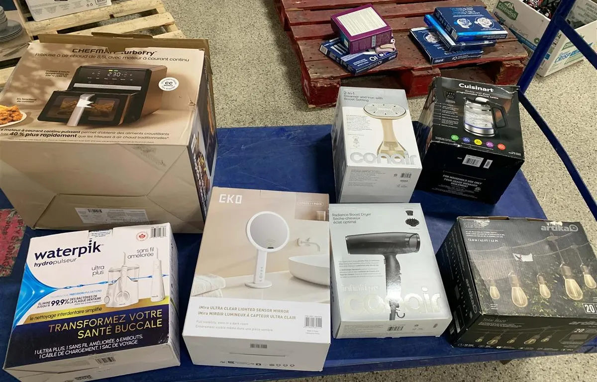 Air Fryer, Water Pik Flosser , String Lights & More
UNRESERVED