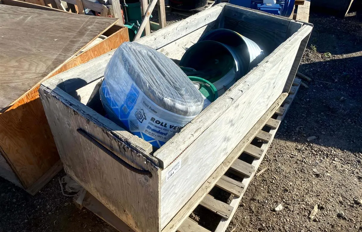 EarthPro Lubricants & Ridge Vent Parts
UNRESERVED