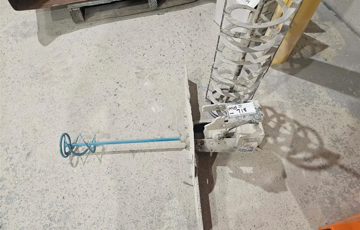 Electric Mortar Mixer w/ Paddle
UNRESERVED