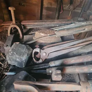 Assorted Blacksmithing Tools
 UNRESERVED