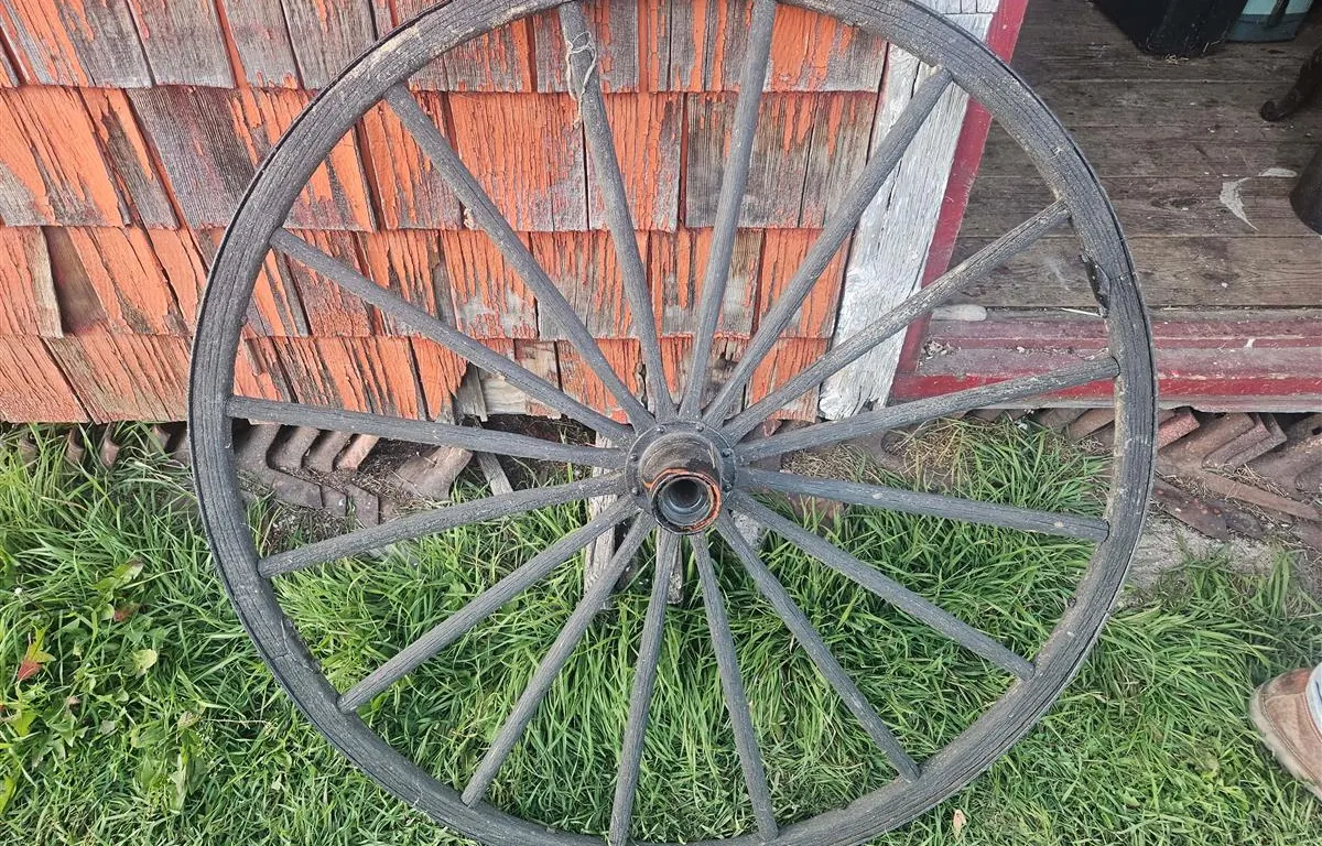 Antique Wooden Wagon Wheel
UNRESERVED