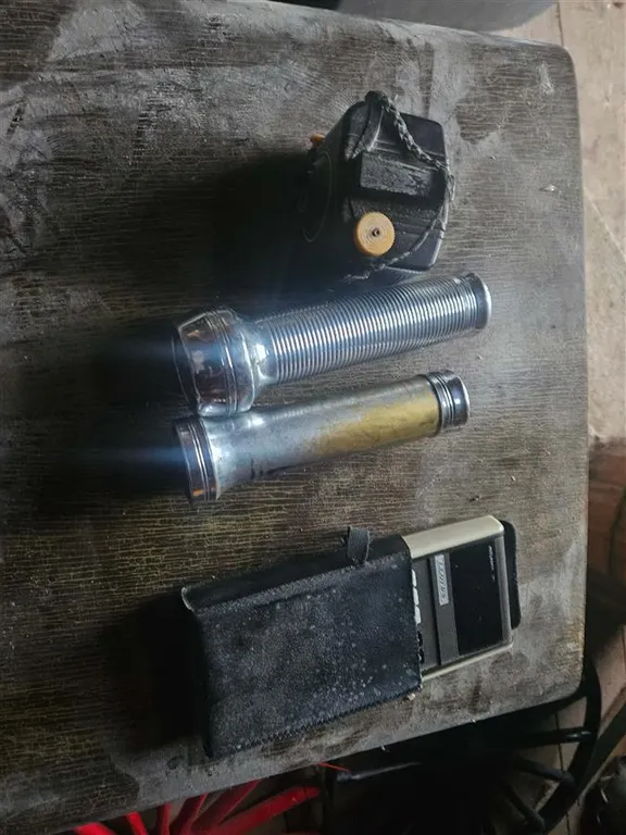 Lloyd's Calculator & Miscellaneous Electronics
UNRESERVED