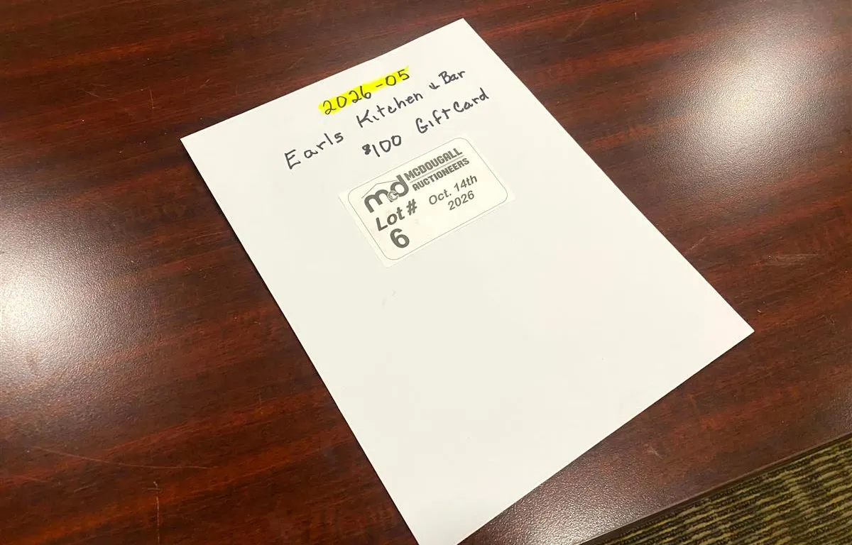 Earls Kitchen + Bar $100 Gift Card
UNRESERVED