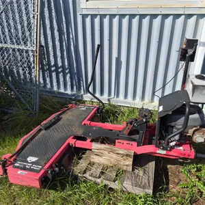 Quadivator B&S 17.5 Outdoor Mower
 UNRESERVED